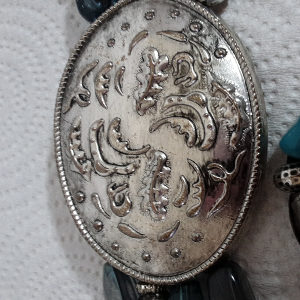 BEADED Belt Cold Water Creek - Picture 4 of 6